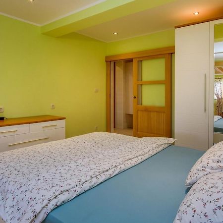 Isabela Apartment Mali Losinj Ngoại thất bức ảnh