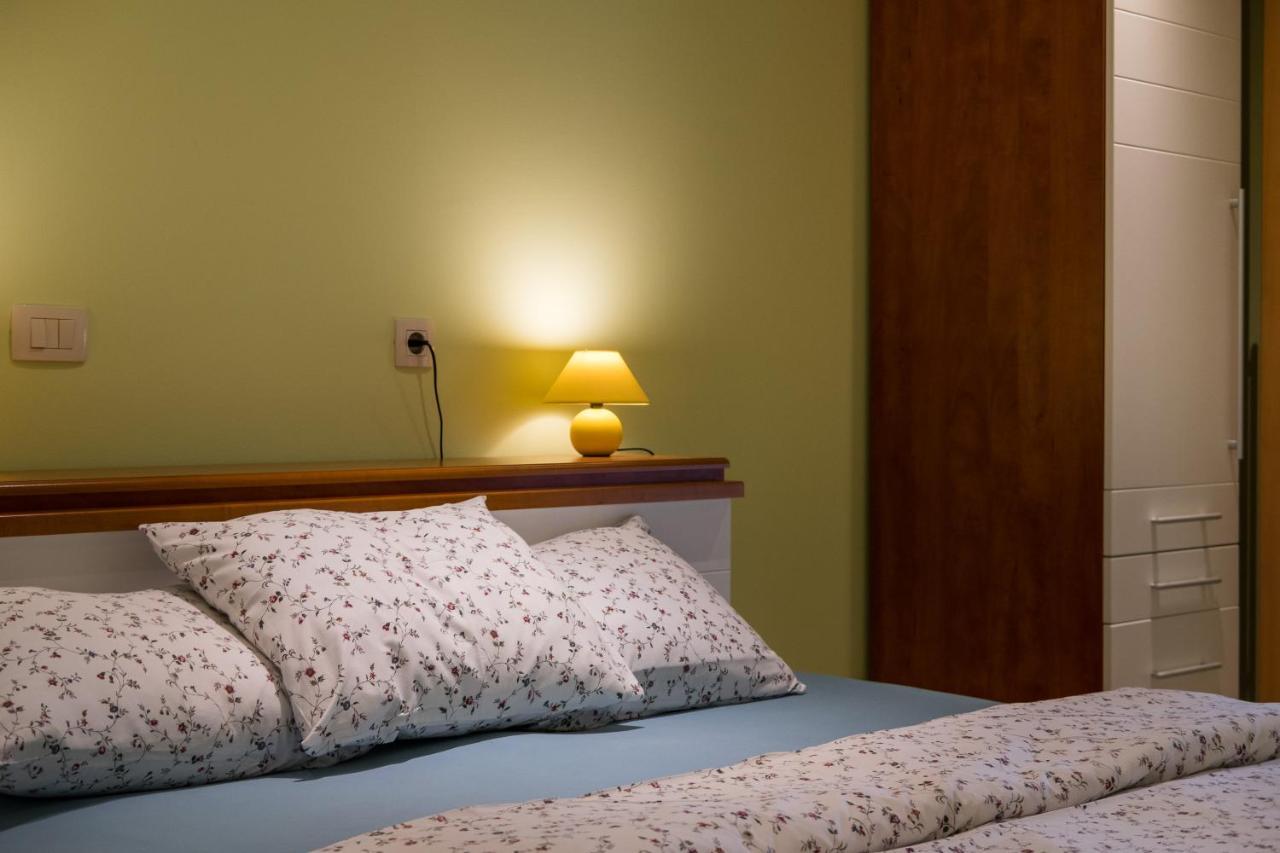 Isabela Apartment Mali Losinj Ngoại thất bức ảnh