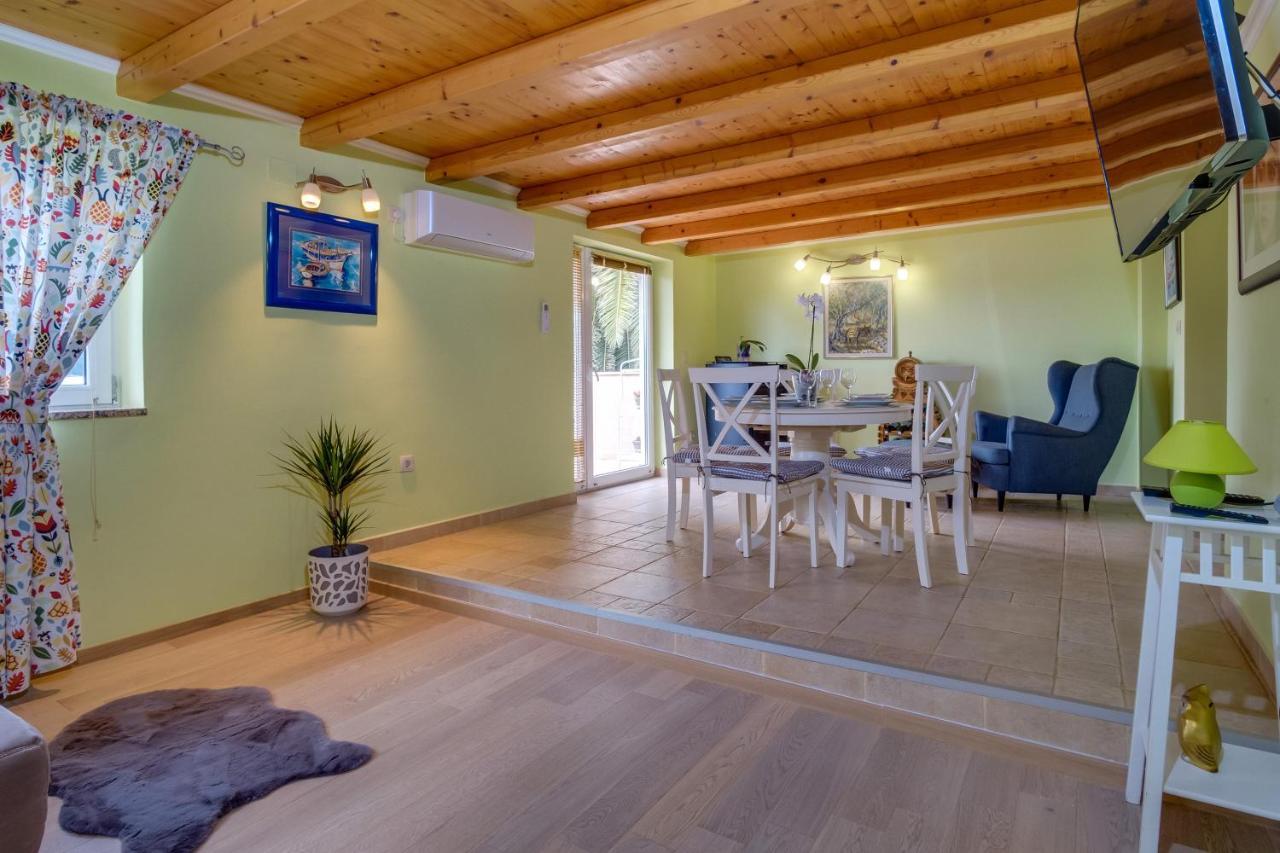 Isabela Apartment Mali Losinj Ngoại thất bức ảnh