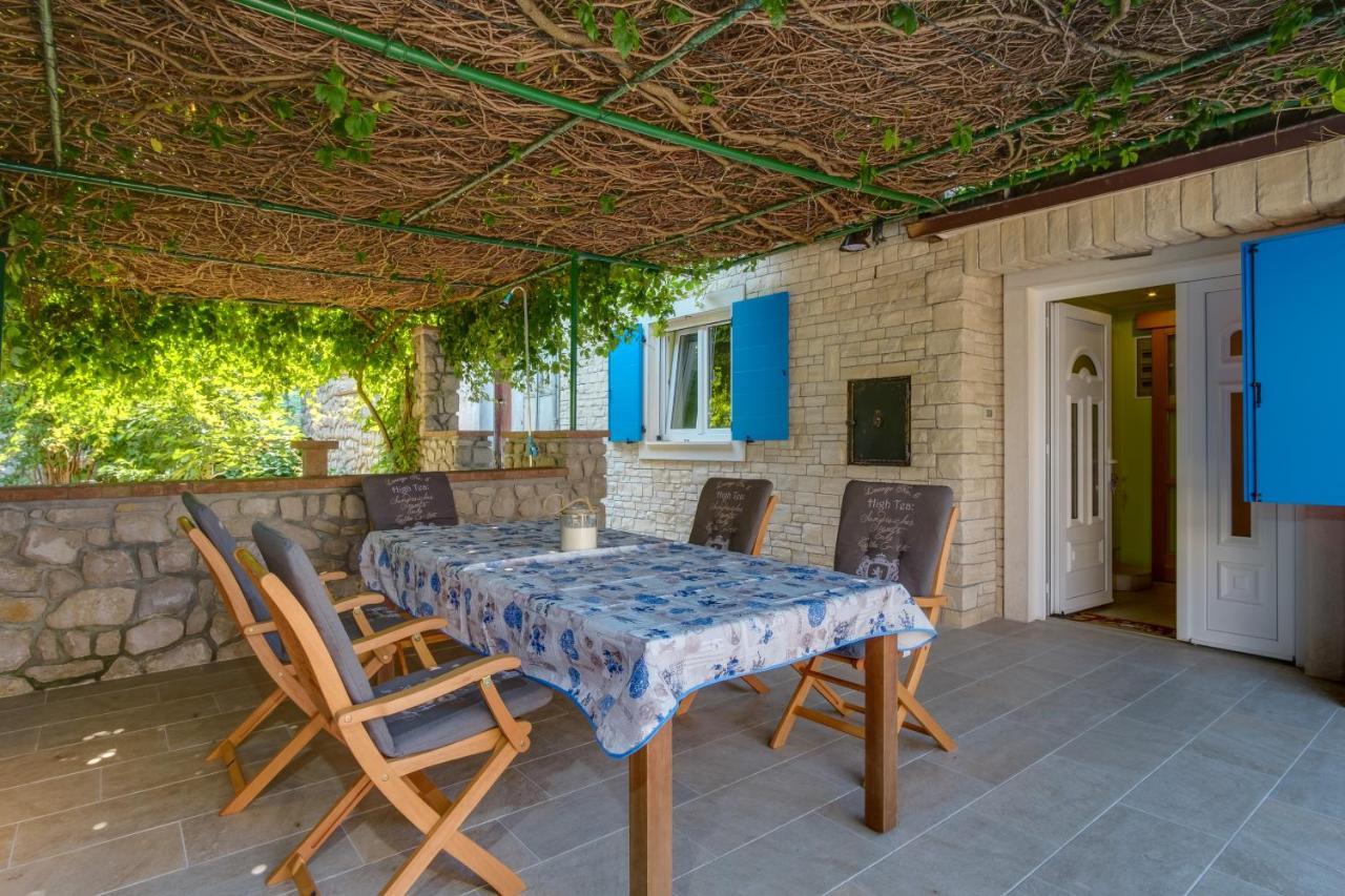 Isabela Apartment Mali Losinj Ngoại thất bức ảnh