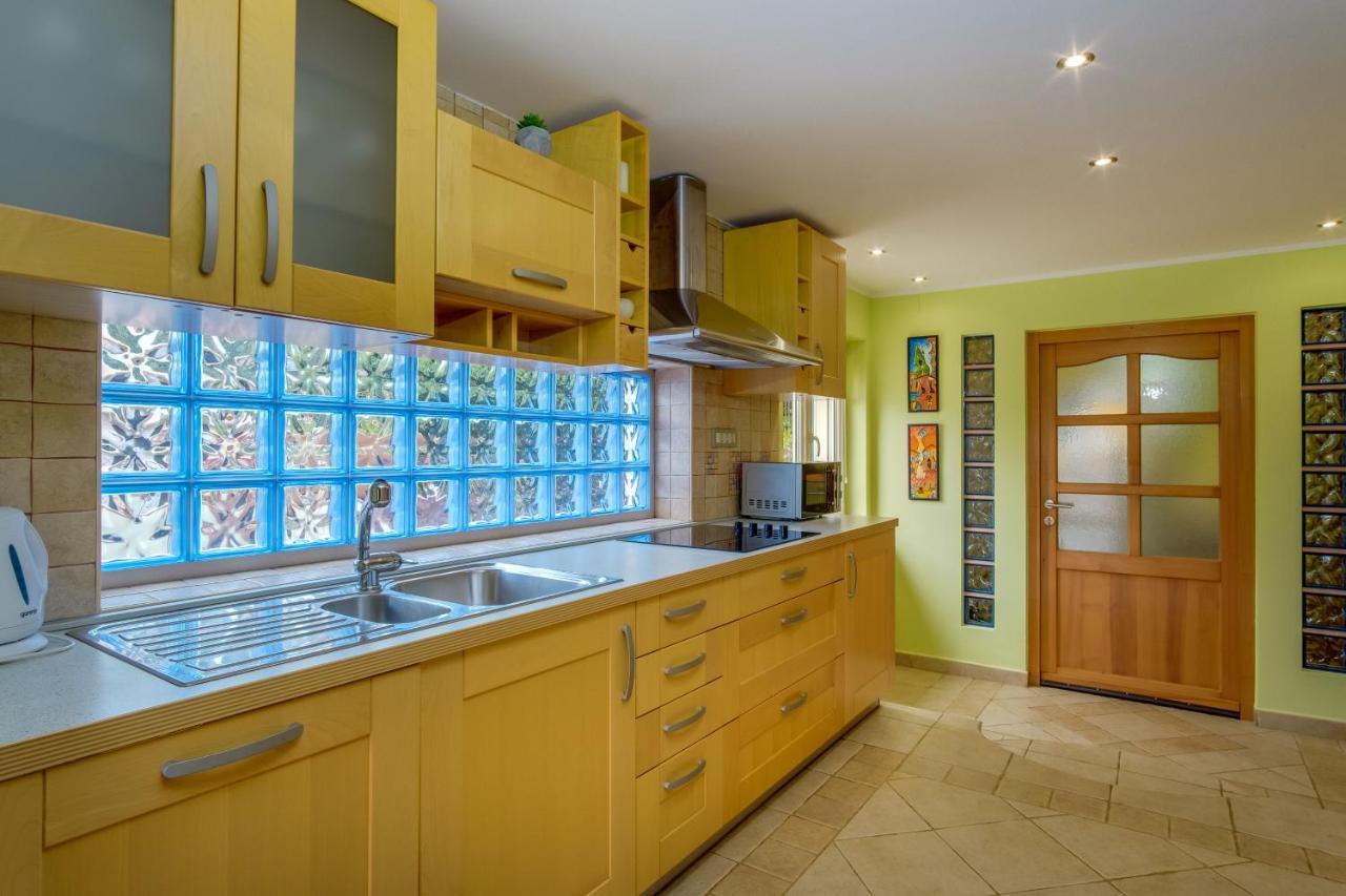 Isabela Apartment Mali Losinj Ngoại thất bức ảnh